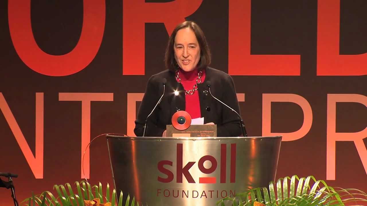Ellen Moir of the New Teacher Center accepting her 2011 Skoll Award for Social Entreprensurship