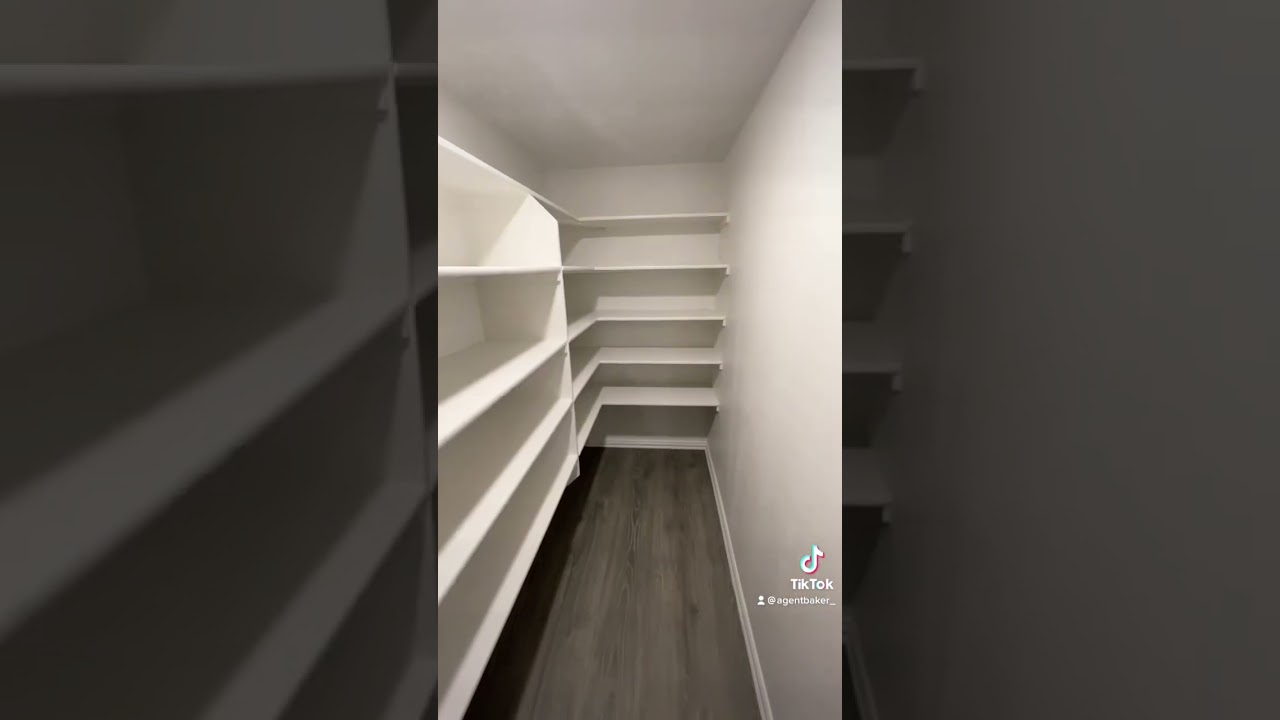 Visited Bloomfield homes new community in Glenn Heights, TX. Just 25 minutes outside of Dallas! 🔥🔥