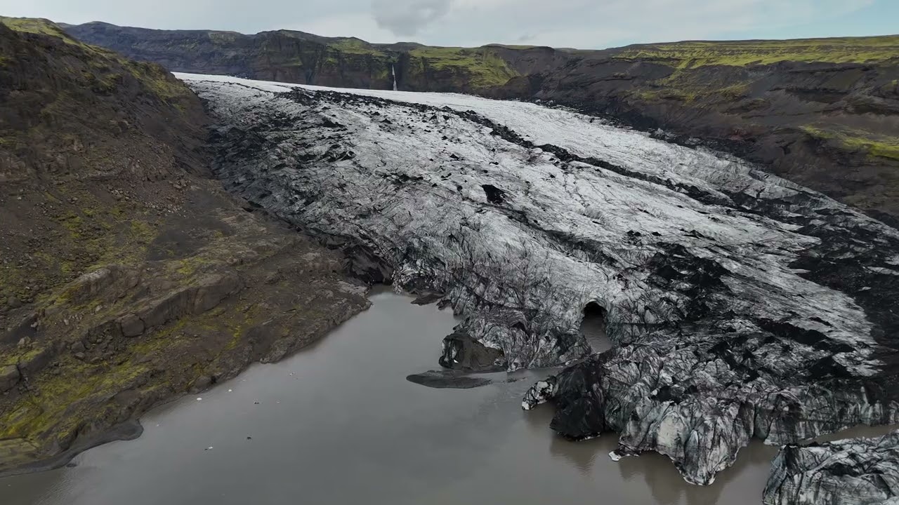 Sólheimajökull Glacier Heilung