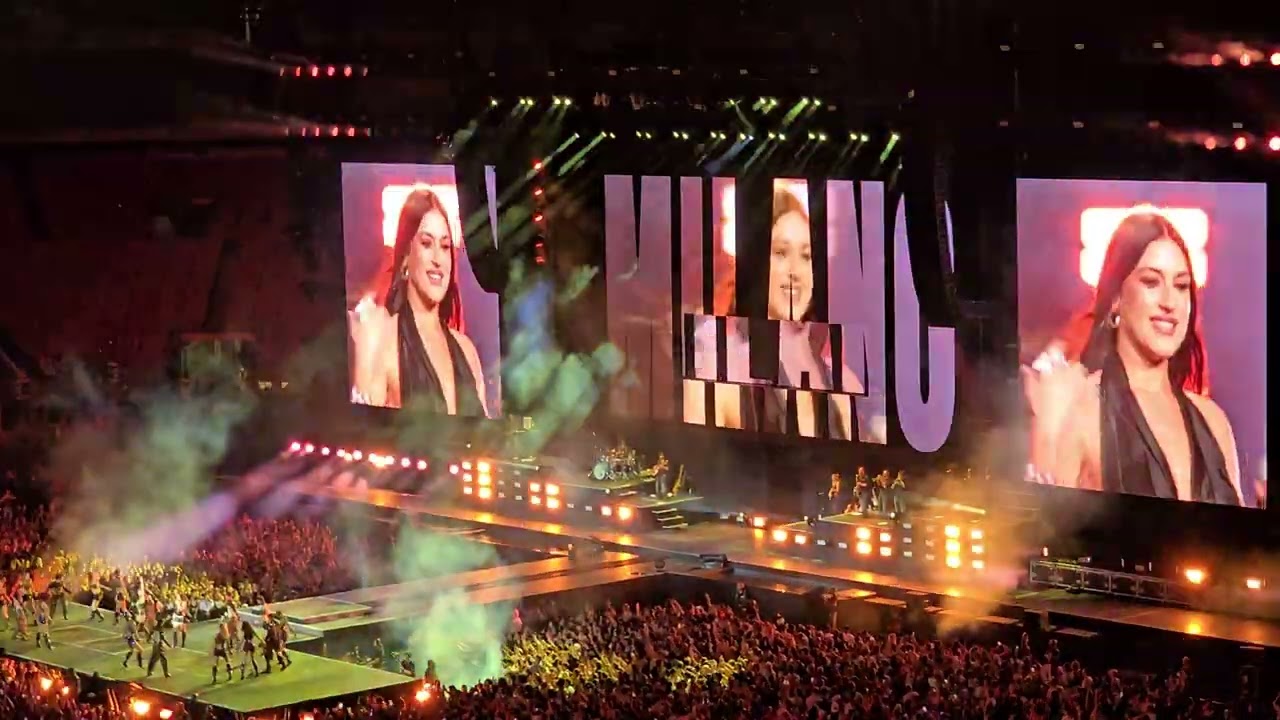 Elodie : Pazza musica + ft Gaia Ciclone + ft Gaia Chiamo io chiami tu @San siro 2025