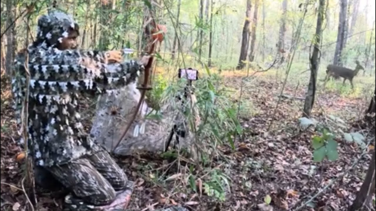 Public Land *￼ Ground Hunting * Long Bow -￼ Too Close for Comfort ￼