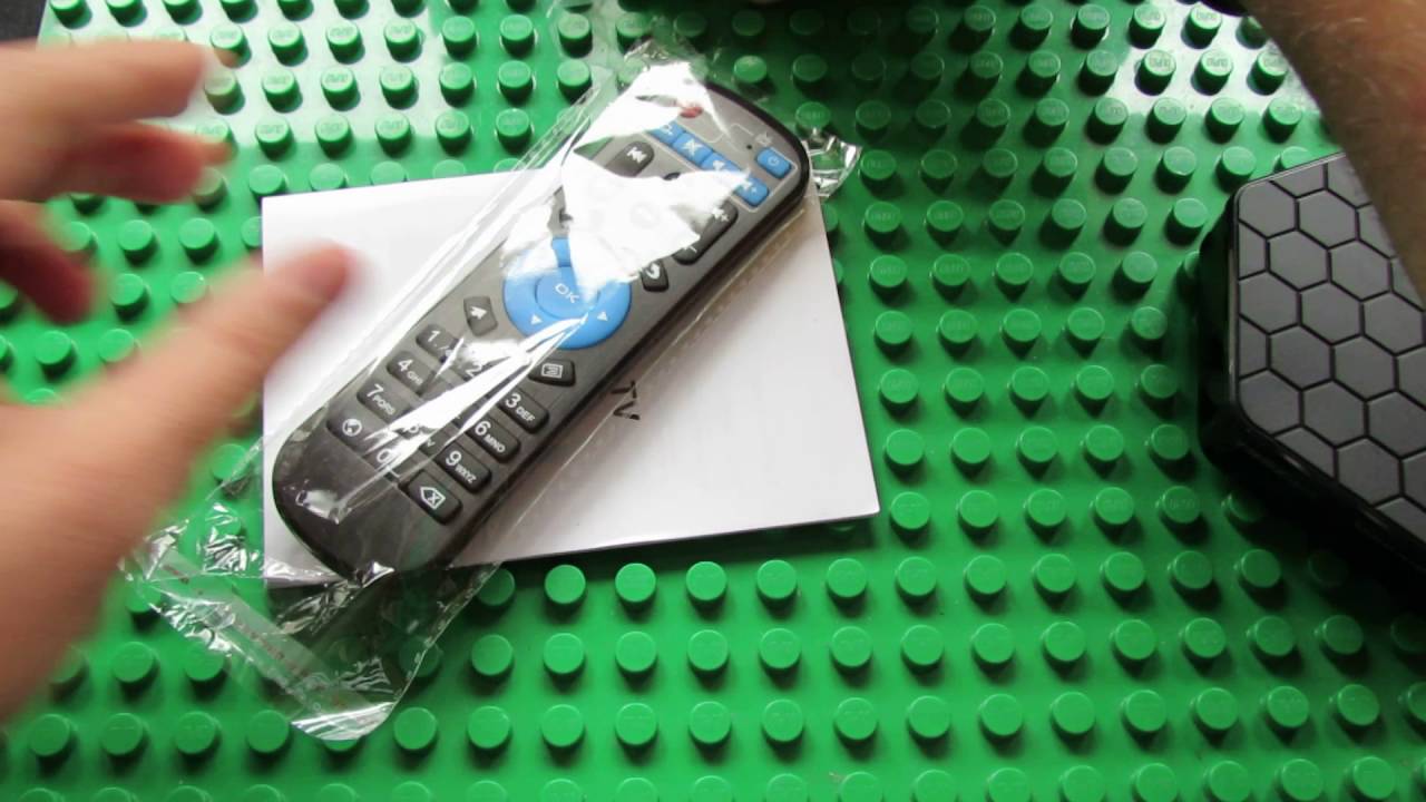 Unboxing Sunvell T95Z Plus Android TV Box