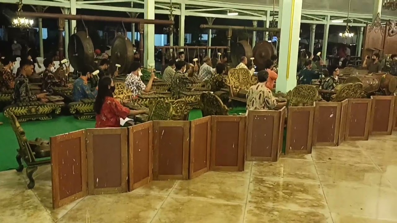 Kyai Udan Arum - Ldr. Singa singa Pl Br., Jumenengan KGPAA Mangkunegara X (Malam midodareni)