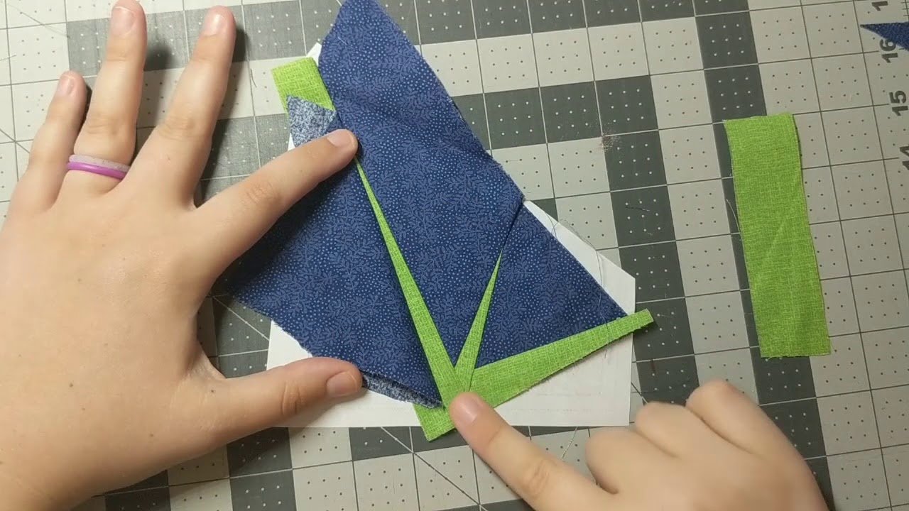 Paper Piecing with the Atomic Starburst Quilt Pattern