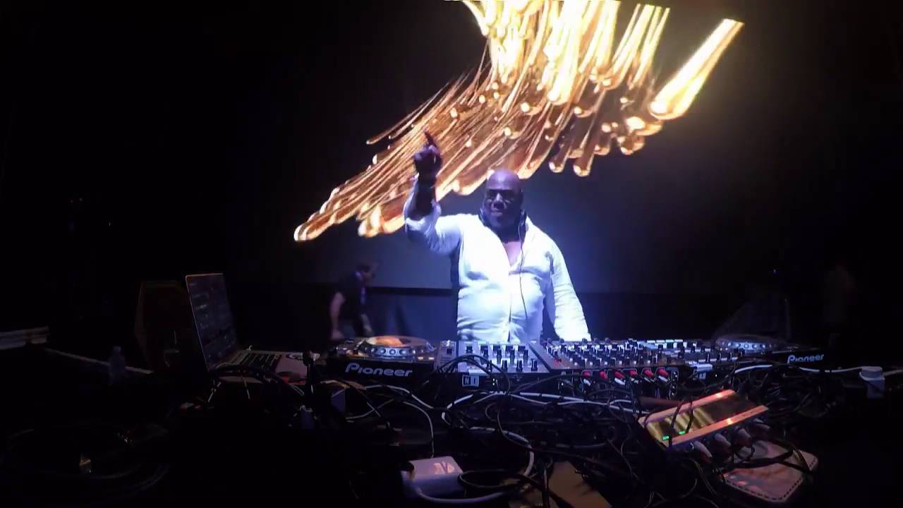 Funkagenda & Mark Knight - Man With The Red Face (Carl Cox live at Space Closing Fiesta, Ibiza 2016)