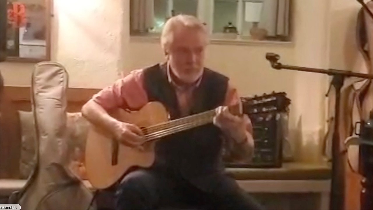 Bill Bruce at Ye Olde Two Brewers