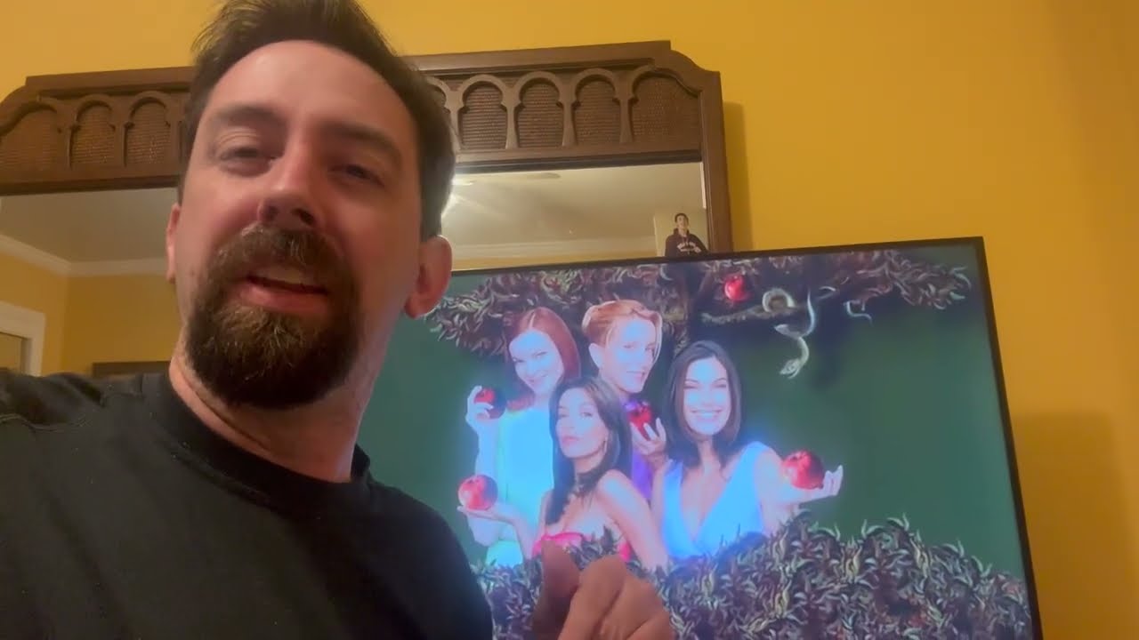steveo is with  Desperate house wives pilot 1and2 first time view #loislane  #desperatehousewives