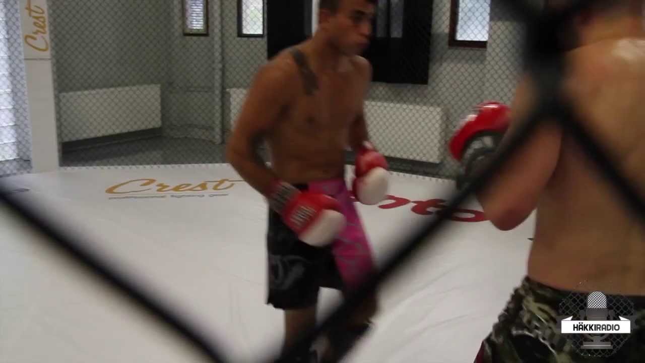 H&auml;kkiradio esitt&auml;&auml; - L&auml;ht&ouml;laskenta Amirkhani Vs Simola