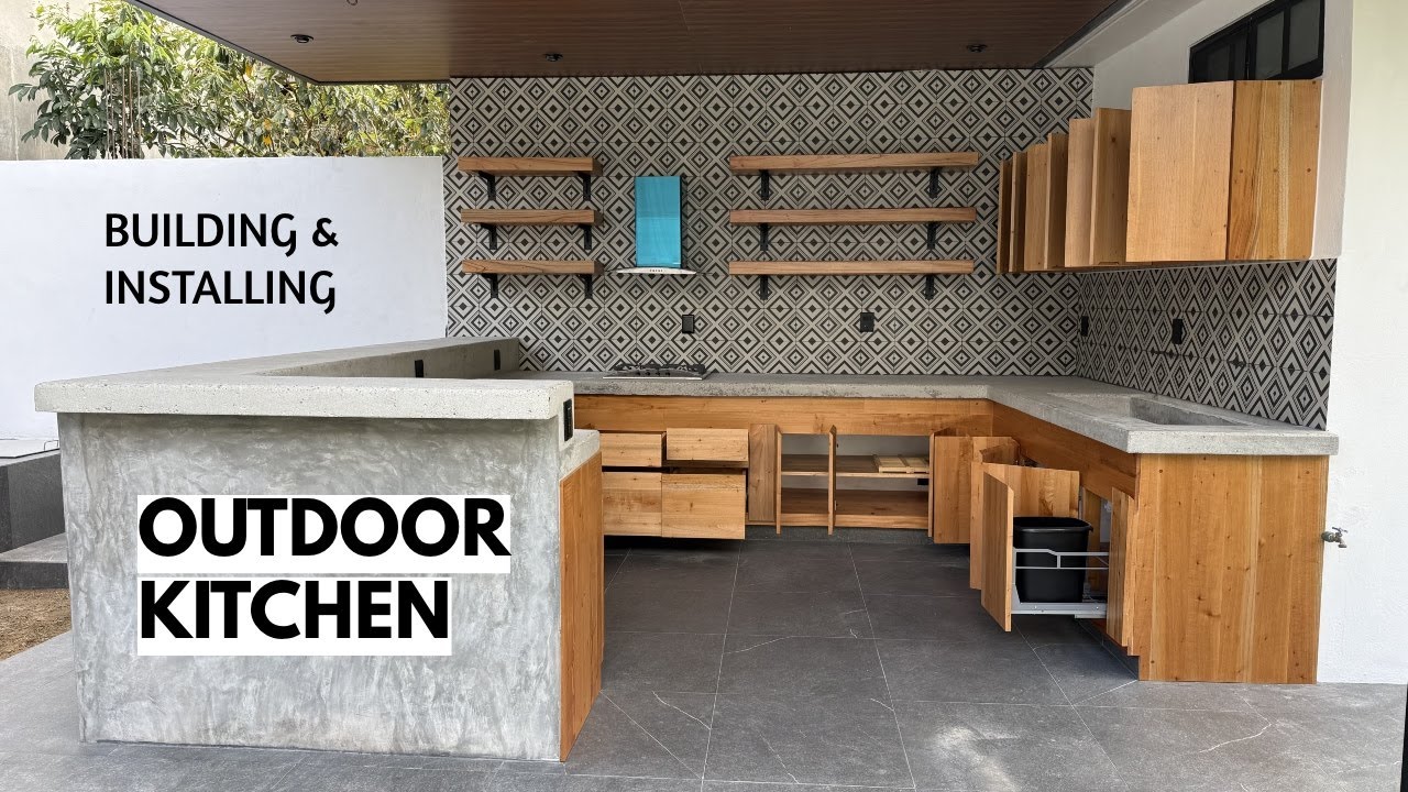Building & Installing Outdoor Kitchen