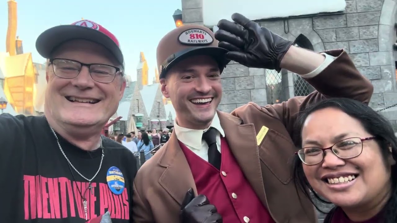 Meeting characters strolling around Universal Studios Hollywood On my birthday January 2026