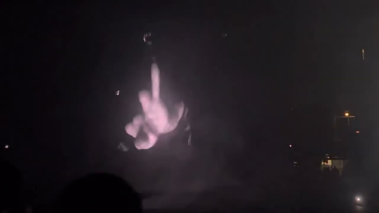 Post Malone - “Love/hate letter to alcohol” live in Chicago 9/14/22