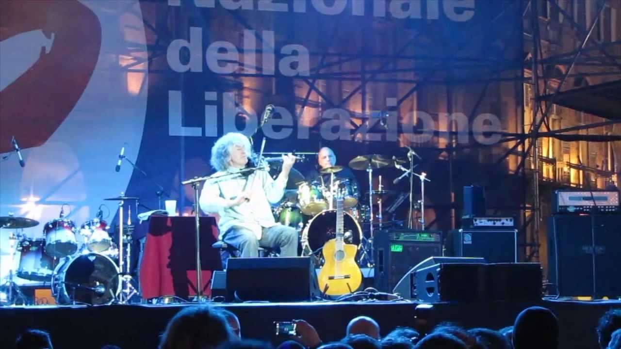 Angelo Branduardi al Concerto del 25 Aprile - Torino 2012