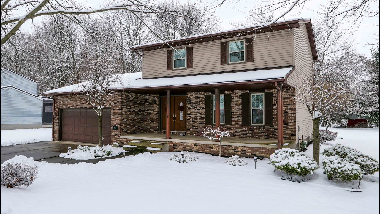 3723 Karen Dr, Mineral Ridge, Ohio