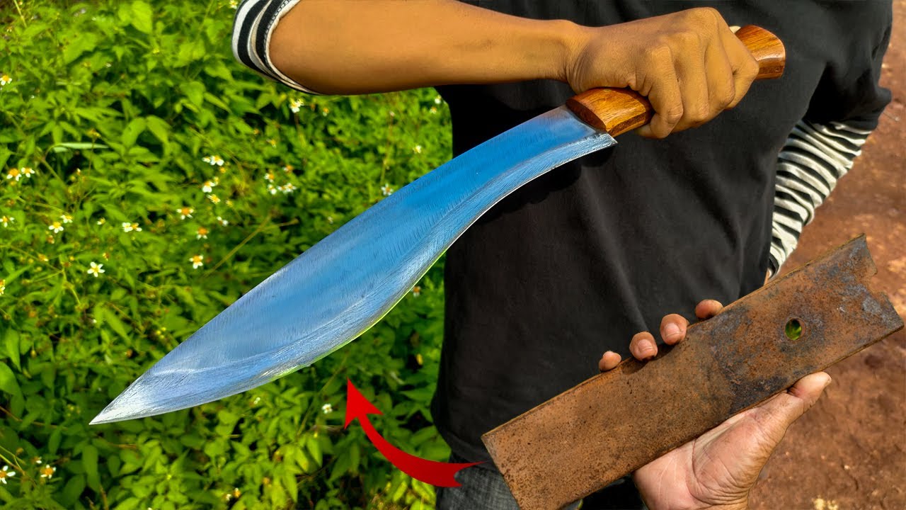 MAKING A SUPER RAZOR SHARP SURVIVAL KNIFE FROM RUSTED CAR PART | CREATIVE DAILY WORKS