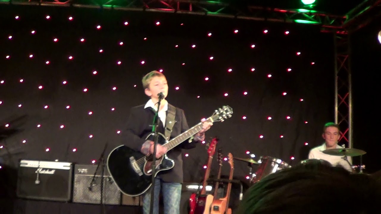 Optreden (Tim, Thijs en Stijn Hackmann) Candlelight 23-nov-2018