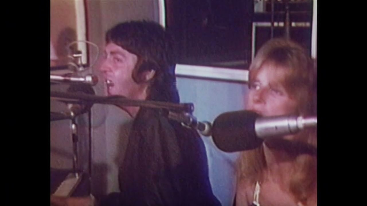 Paul McCartney & Wings - Maybe I'm Amazed (