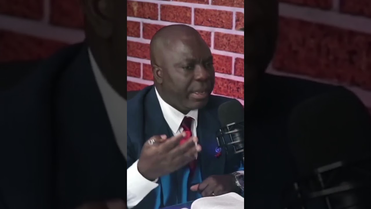 Porque Angola mandou igreja Universal sair