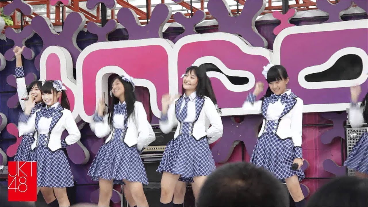 ‪JKT48 live performance: SCTV Inbox [12.03.2012]‬