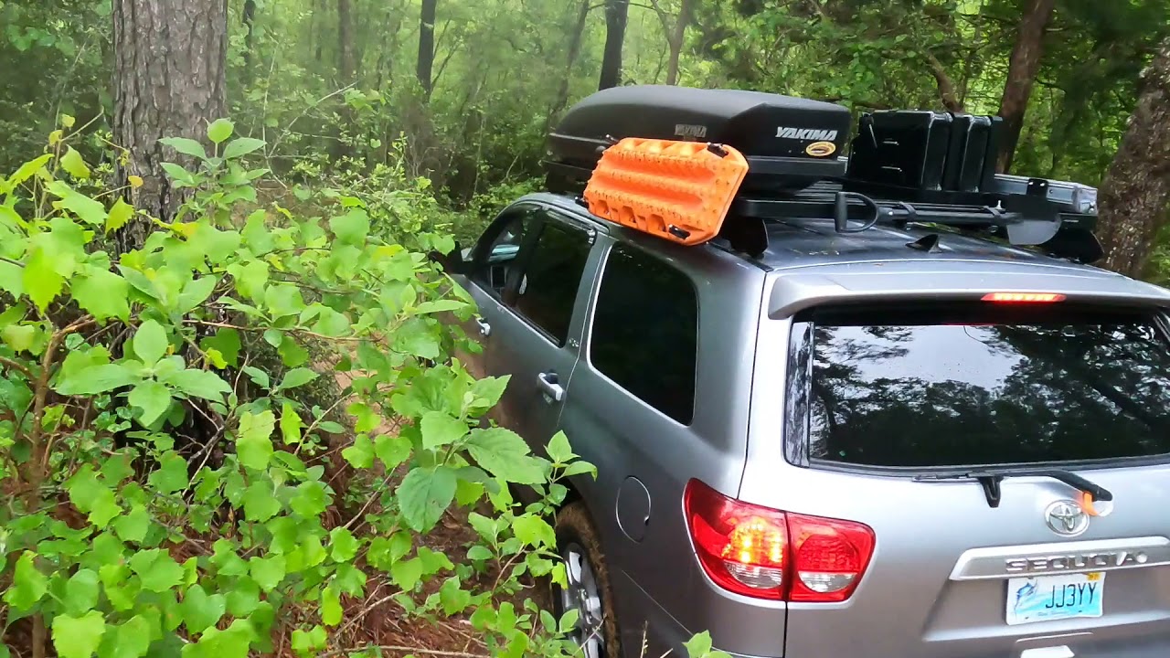 The Swamp Off-Road Park // Toyota Sequoia / Tundra