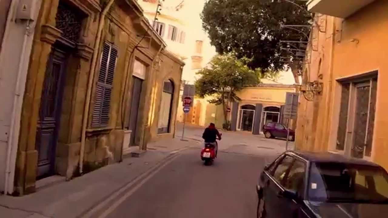 Monsieur Doumani - Τα γκογκ / Gongs  [Official video]