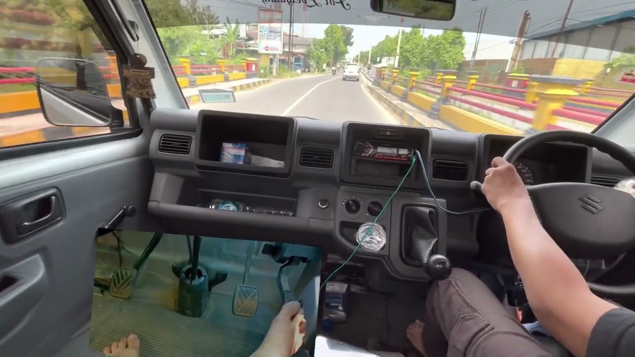 POV Drive Pickup Sambil Belajar Mengemudi