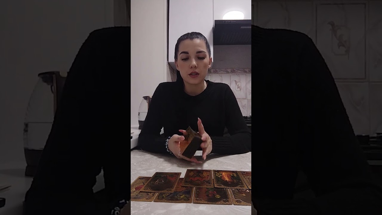 ваше  окружение, кто уйдет, кто прийдет в вашу жизнь, каких людей убирет судьба из вашей жизни