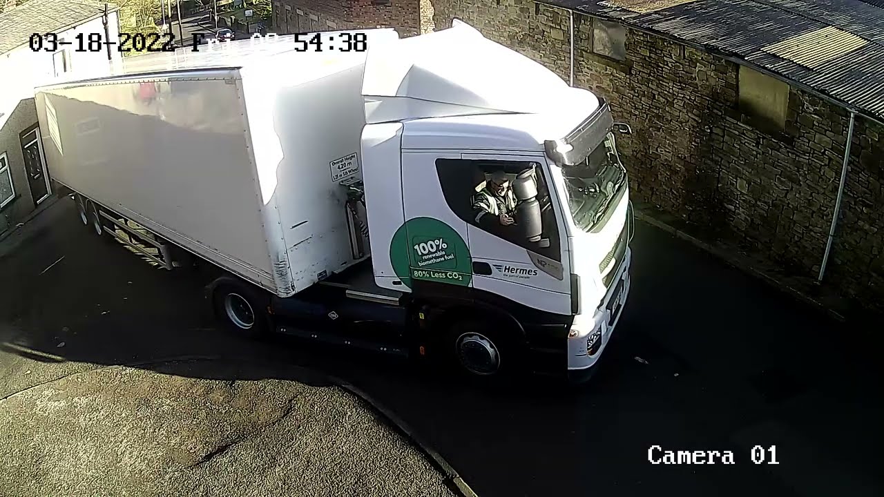 Truck reversing fail