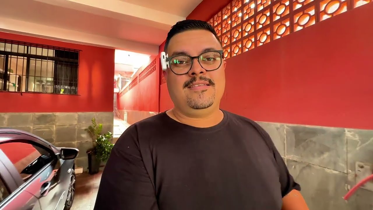 Sobrado á venda no Embu das artes Rua Carazinho - jardim da luz - Jd santo Eduardo - 3 Dorm 2 vagas