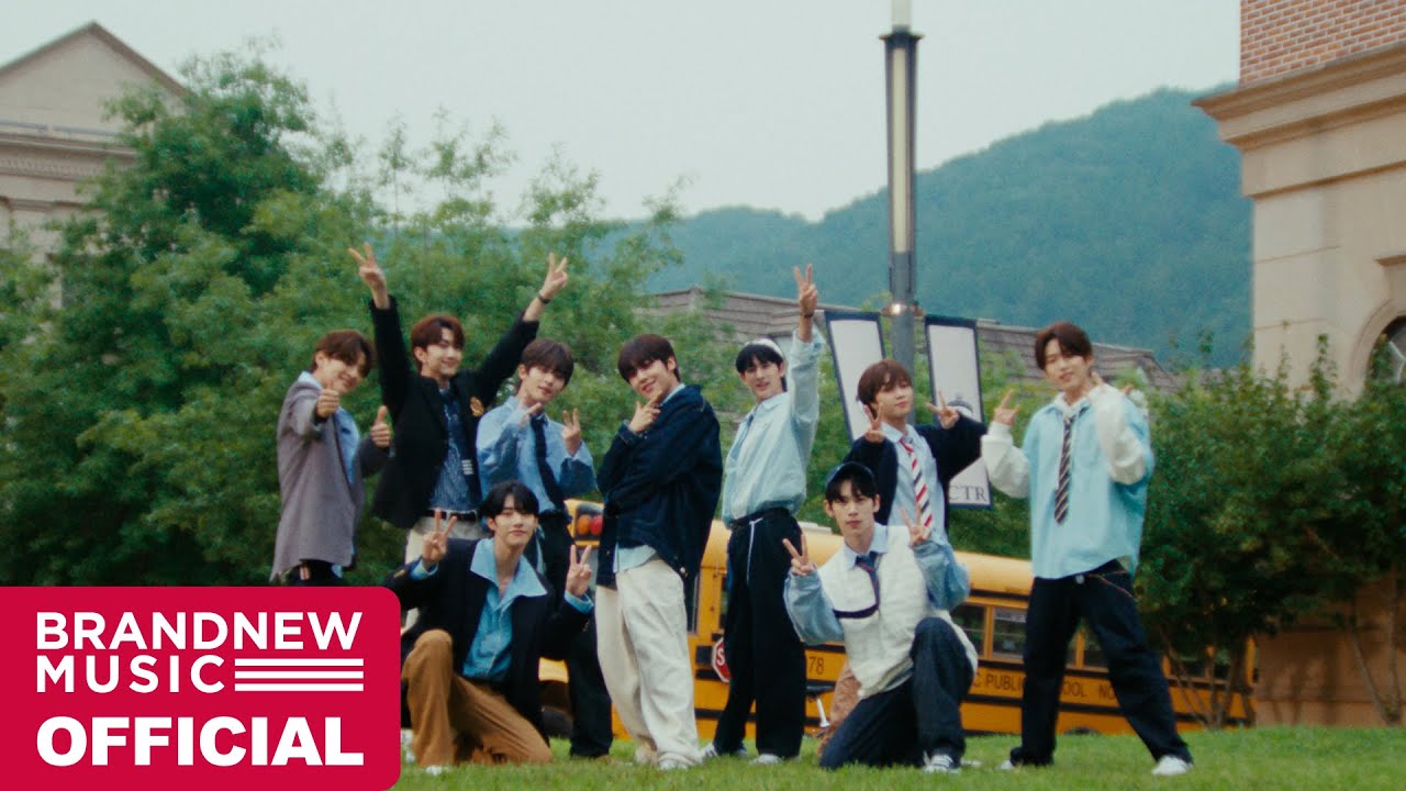 YOUNITE '정했어 (Love it)' M/V (PERFORMANCE VER.)