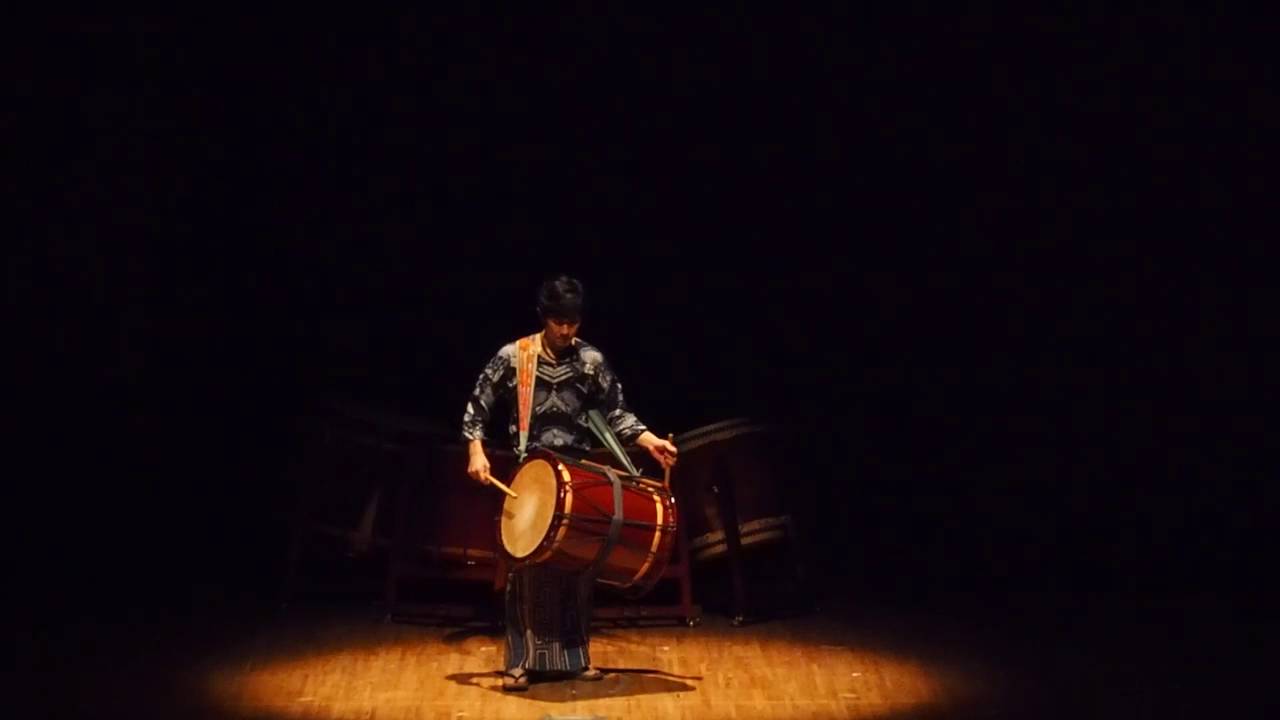 内藤哲郎 かつぎ桶太鼓 独奏