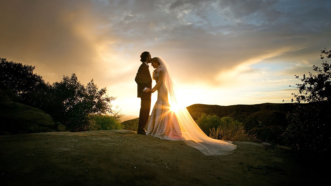 Wedding Photography Tips: First Look with Joe Buissink