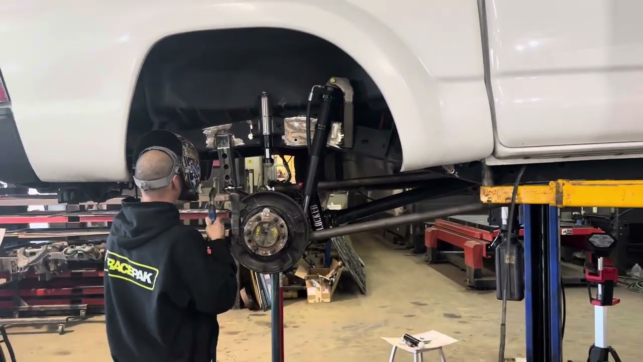 Welding our Tacoma 3-link brackets