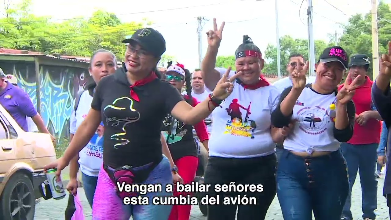 Canción: La Cumbia del Avión