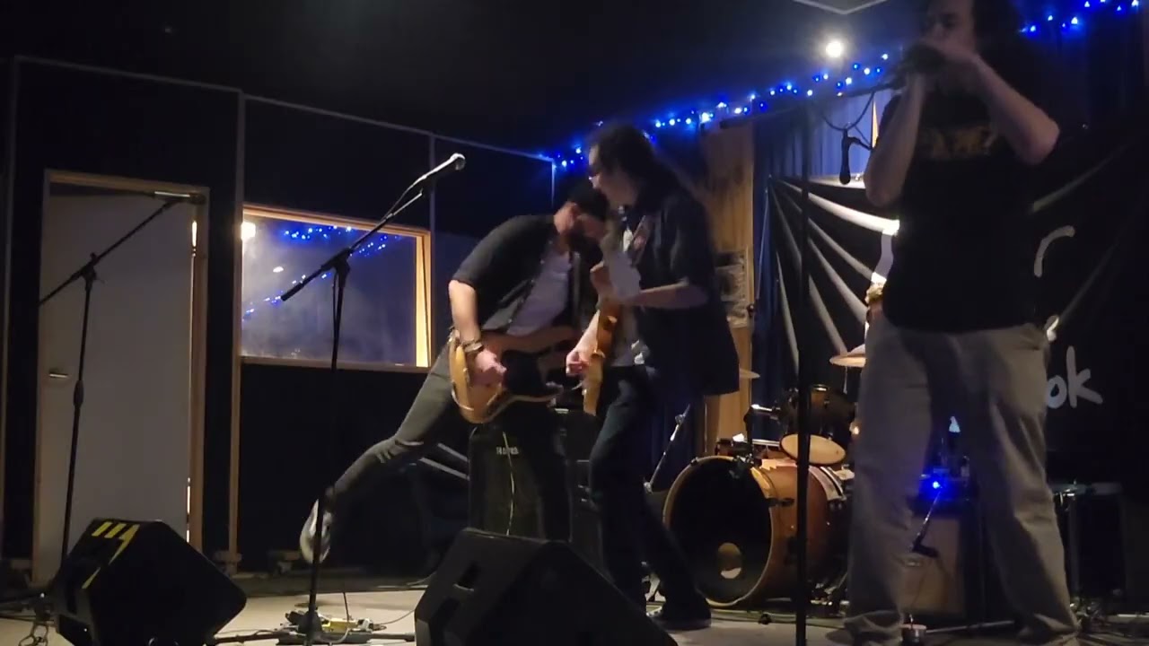 Better Than The Book - Cathode Ray Days (Dress Rehearsal for Debut gig Feb 5th Brighton)!