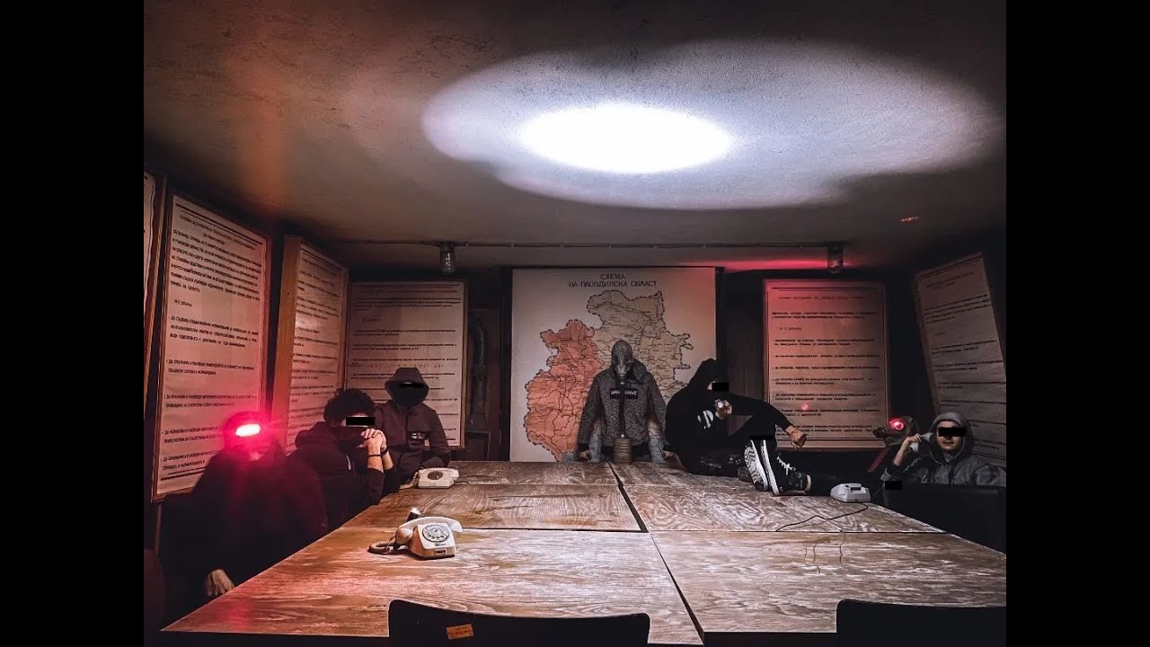 Exploring semi abandoned soviet bunker / POV