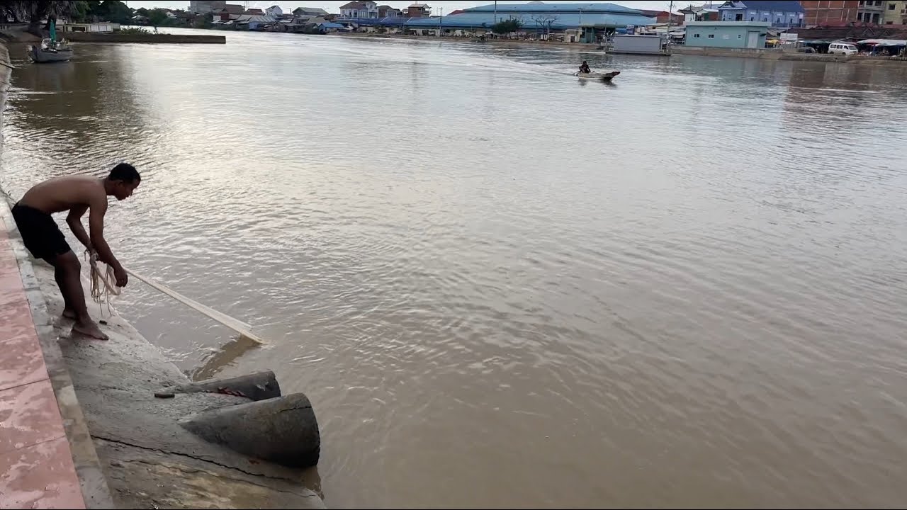 Beautiful STEUNG  SEN in Kampong Thom Province, Cambodia