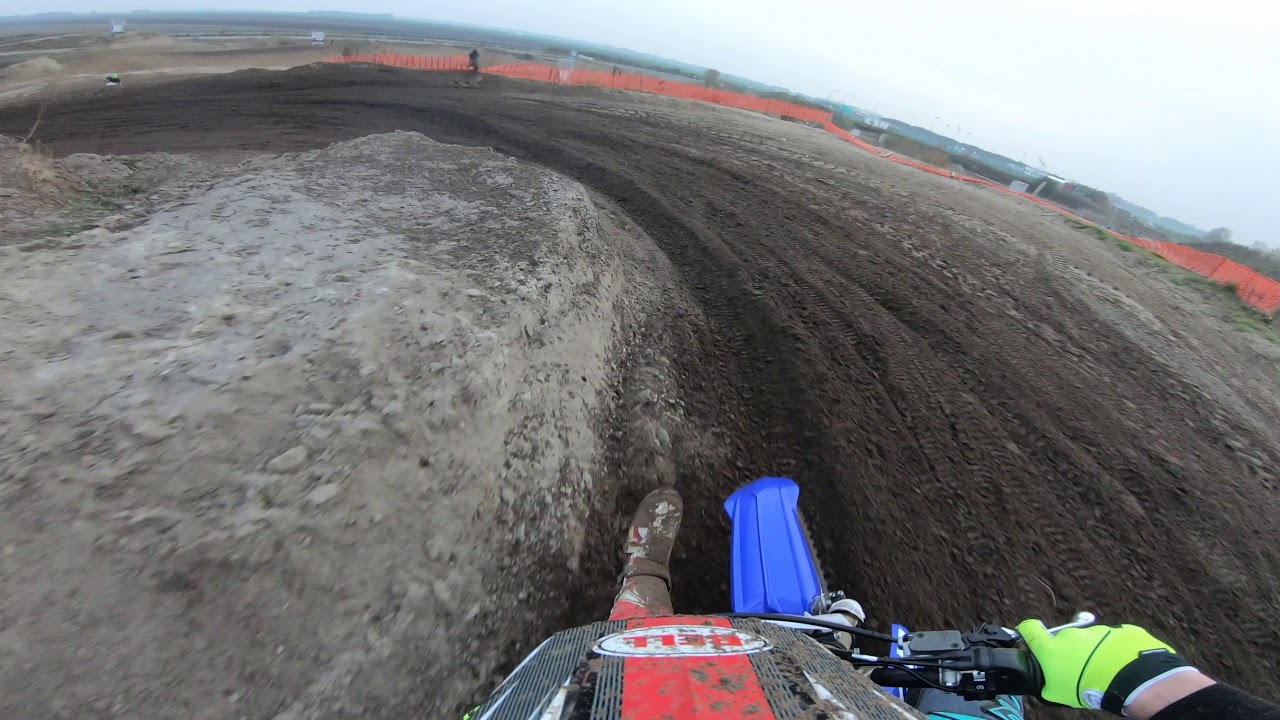 Rick Elzinga riding his YZ250F (R.A.W.) at M.S.V. Motodrome Emmen