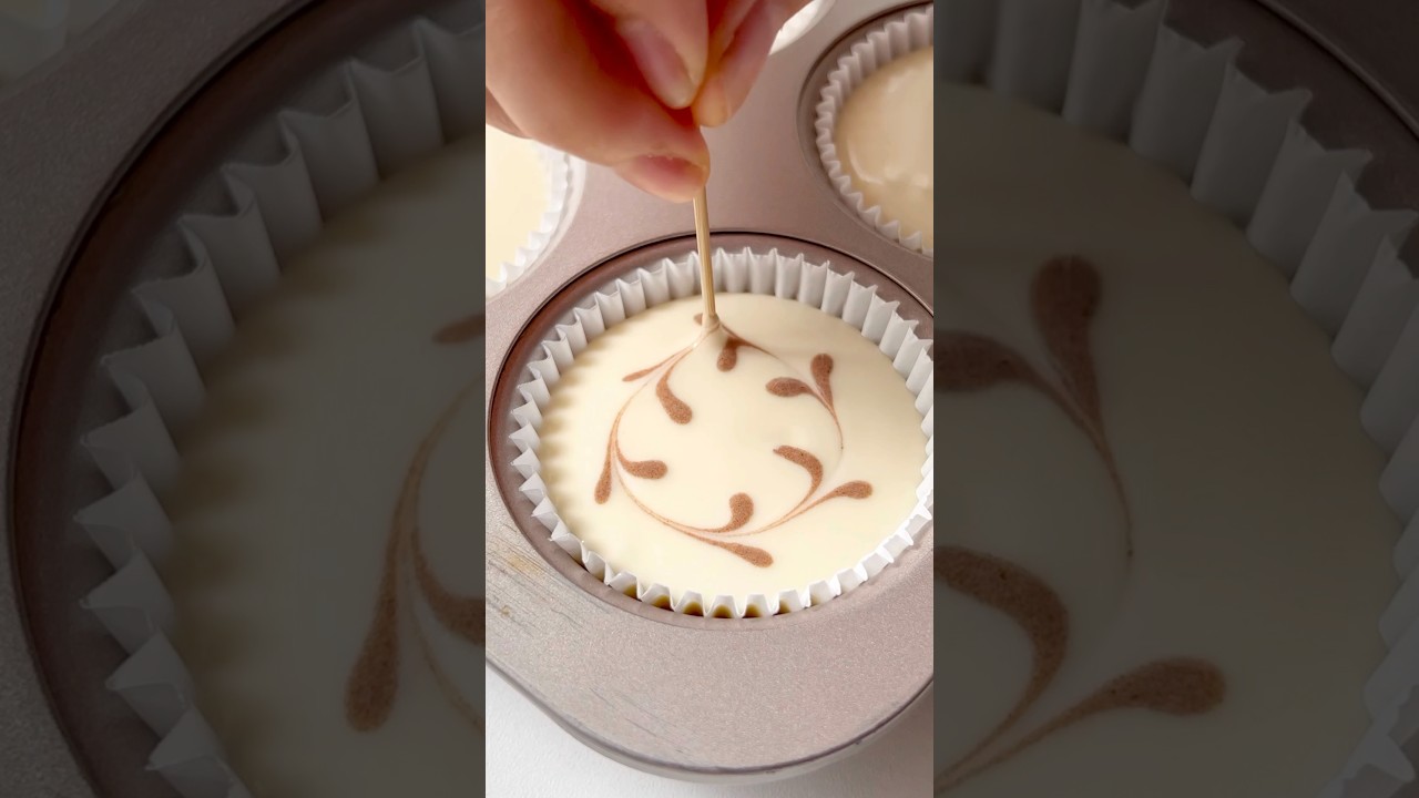 Will you try this mini flower sponge cupcakes? #cupcakes #softcake #fluffycake