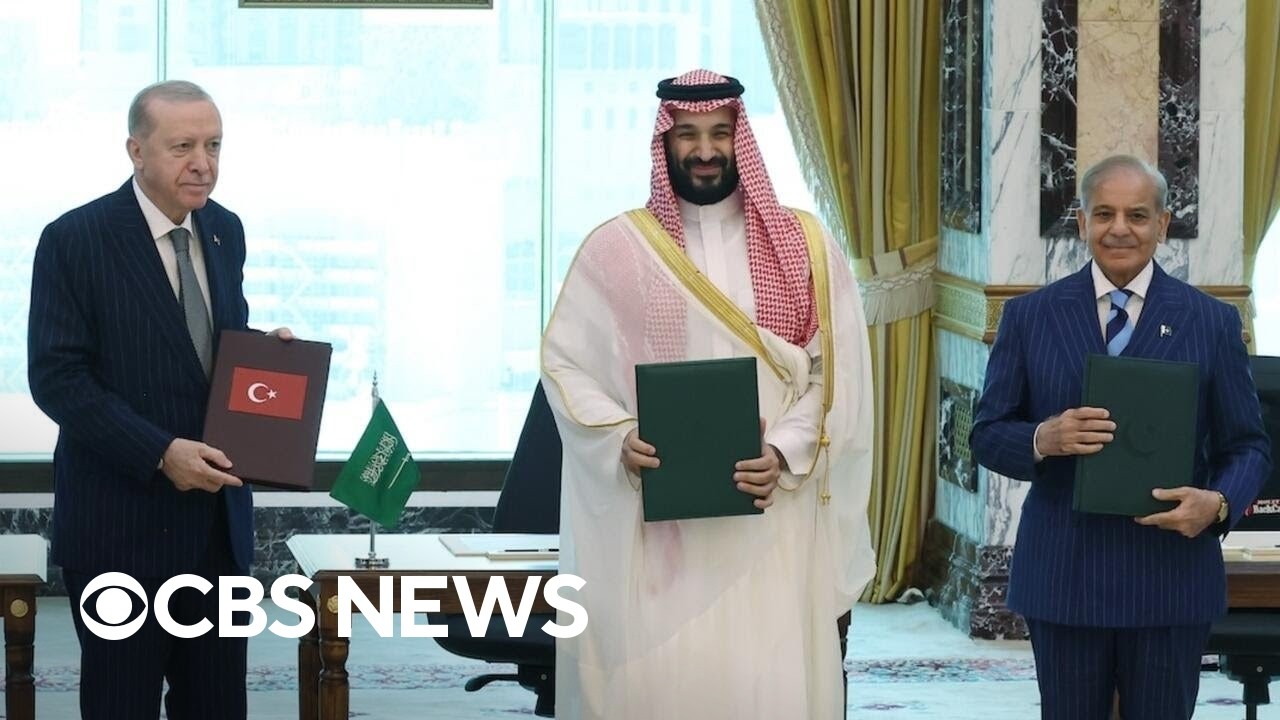 Saudi Arabia, Pakistan and Turkey sign defense deal, raising some alarm in the Middle East