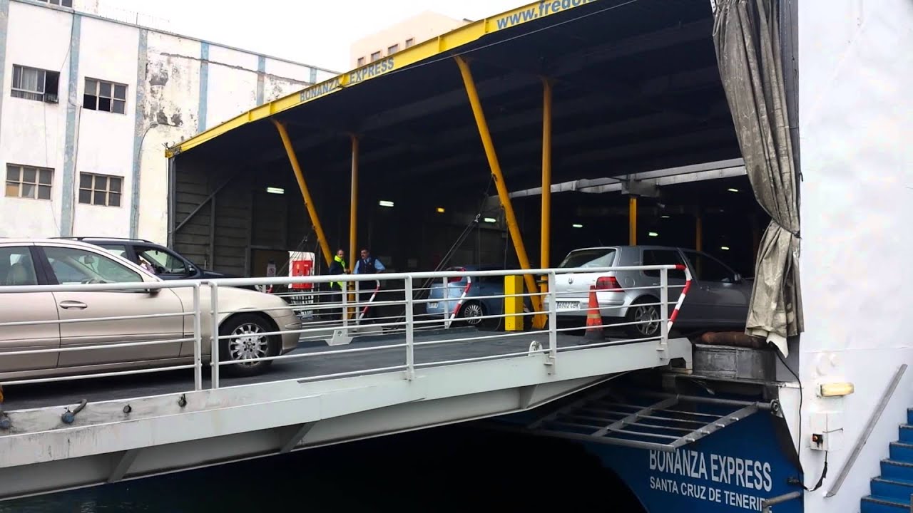 Fuel charging of catamaran ,,Bonanza express