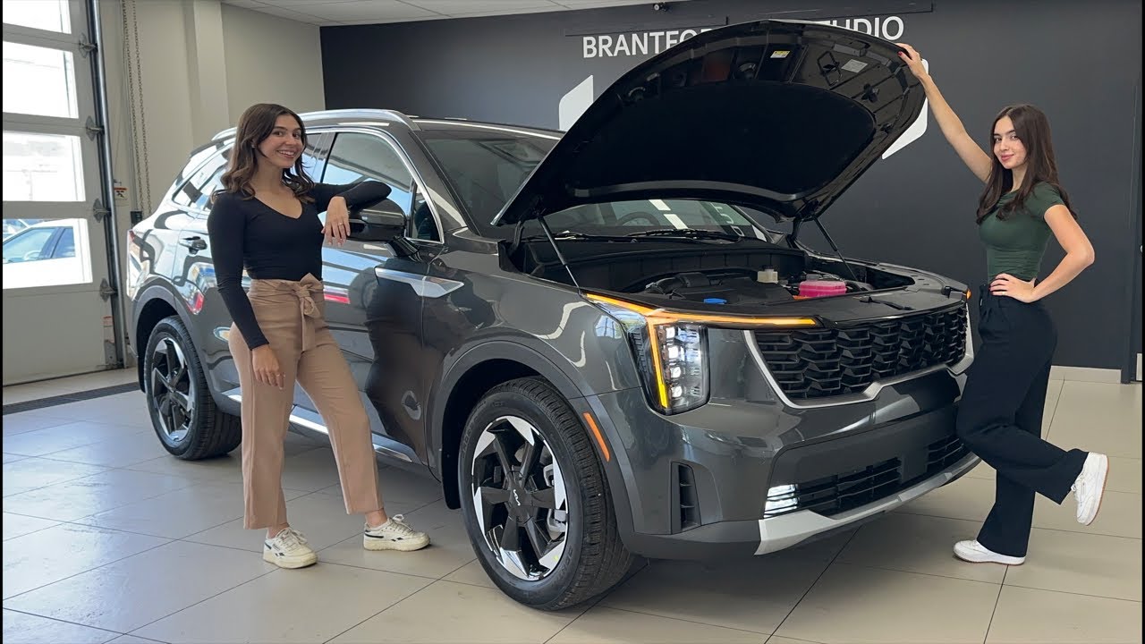 Live Review: 2025 Kia Sorento Hybrid - First Look!