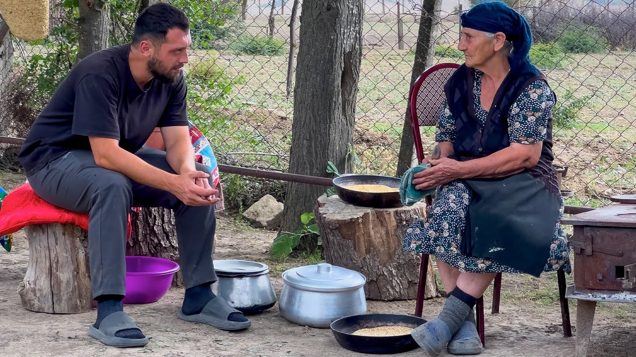 HARVESTING CUCUMBERS FROM VEGETABLE GARDEN! GRANDMA MAKING CUCUMBER PICKLES! CAUCASIAN VILLAGE LIFE