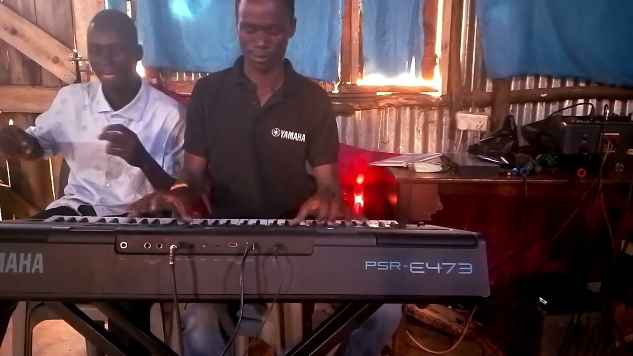 Don't worry by pr Okudi cover by Bishop de pianist 