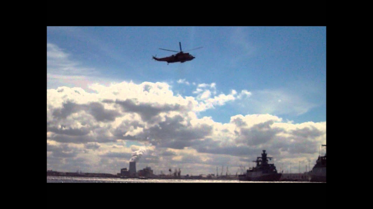 Vorf&uuml;hrung der Deutschen Marine in Rostock