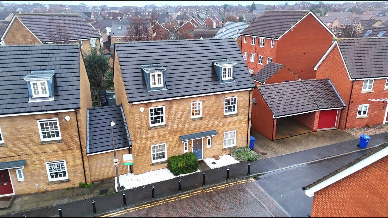Sachfield Drive,Chafford Hundred, Grays RM16 6EX