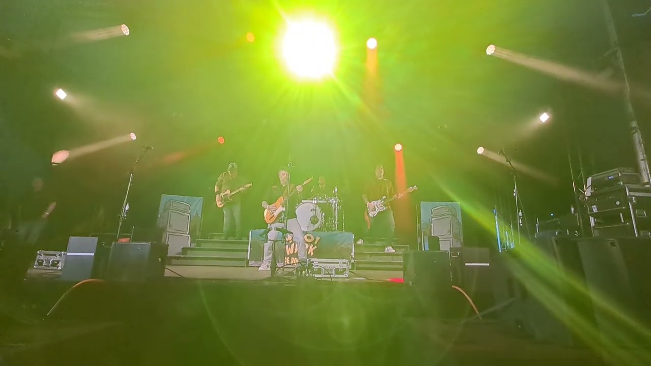 Mooi Wark - Altied blieven plakken