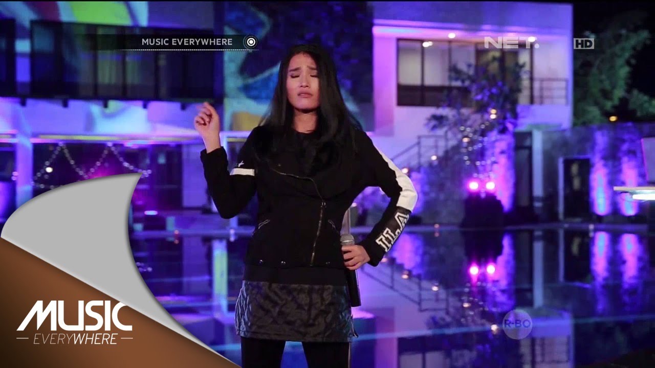 Adila Fitri - Lau Galau (Live at Music Everywhere) *