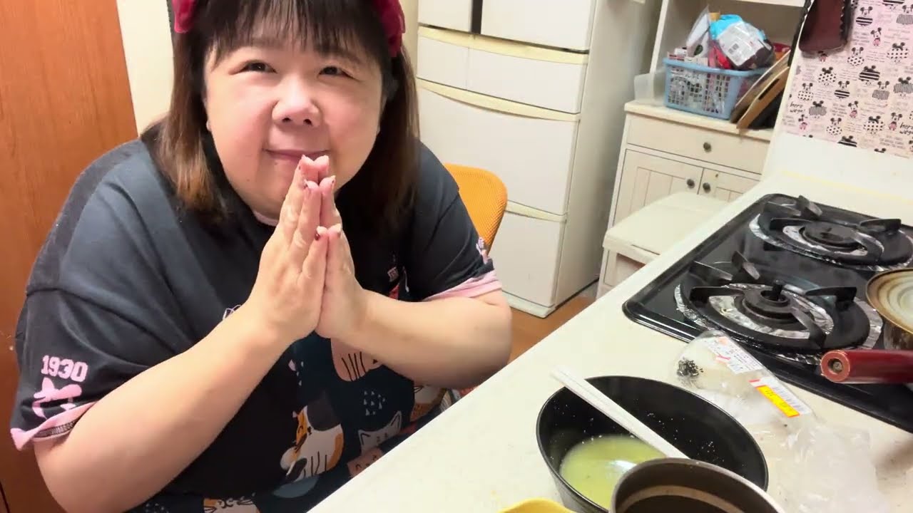 【おでぶ❣️】お昼ごはん食べる😋