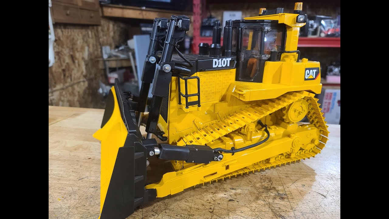 My Bruder D10T Dozer RC Conversion Got a Magom Track Upgrade!