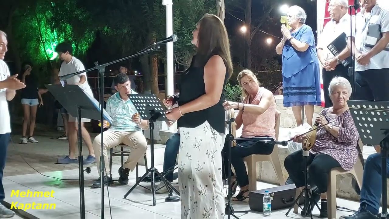 Ayşe Pamukcu  - Arpa Buğday Daneler